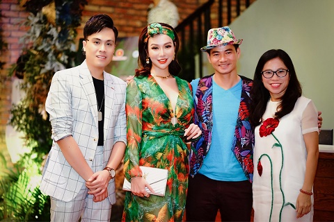 Nhan sắc rực rỡ của MC Hải Anh trong “Press Party”