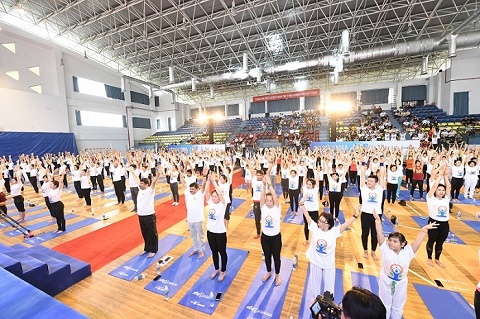 Bảo Việt Nhân thọ: Cùng “Bảo vệ Gia đình Việt” với Ngày Quốc tế Yoga 2019