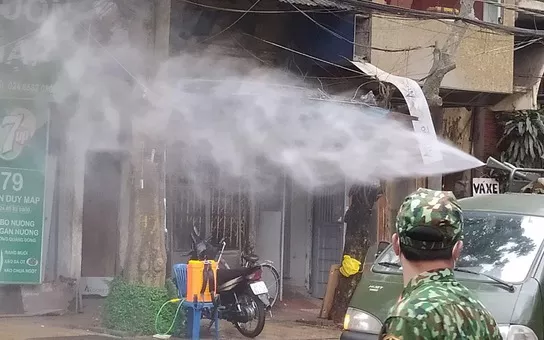 Thêm 2 ca Covid-19 mới là tiếp viên hàng không và người giúp việc trong tòa nhà ca 17