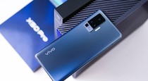 Khui hộp vivo X50 Pro, hỗ trợ 5G cùng camera zoom quang 5x