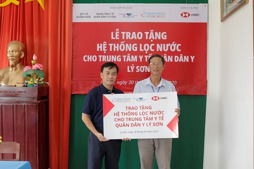 HSBC VIỆT NAM VÀ VINACAPITAL FOUNDATION TRAO TẶNG HỆ THỐNG LỌC NƯỚC TẠI ĐẢO LÝ SƠN, TỈNH QUẢNG NGÃI