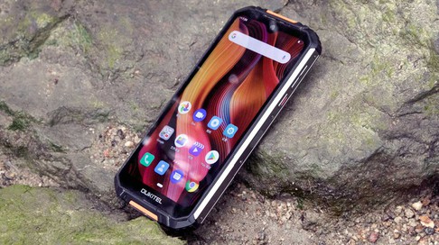 Smartphone 5G siêu bền, giá mềm: Pin 8.000 mAh, RAM 8GB, 4 camera