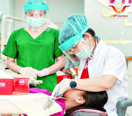 Đón Xuân rạng ngời, nụ cười tỏa nắng cùng Nha khoa Vip Dentist