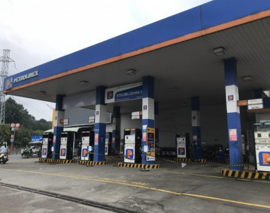 Hàng loạt cây xăng ở TP Hồ Chí Minh ngừng bán vì hết xăng!