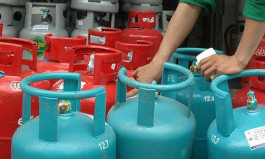 Từ hôm nay, giá gas quay đầu tăng hơn 60.000 đồng/bình 12kg