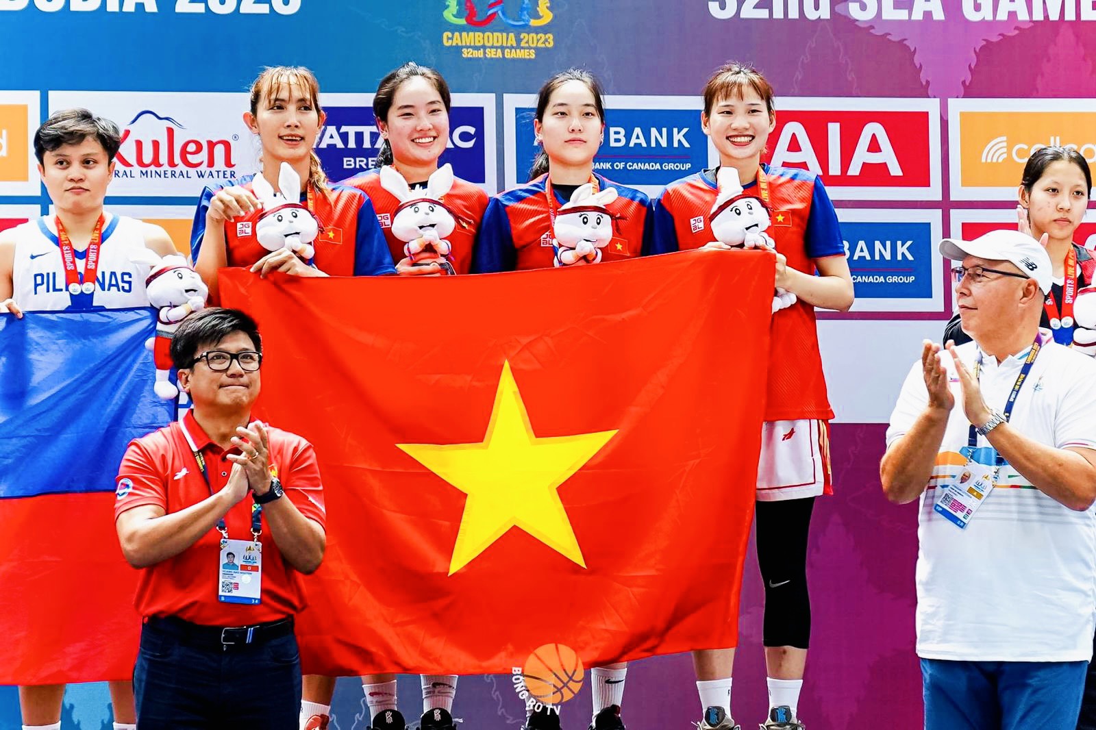 Dấu mốc lịch sử đầy Vinh quang và Tự hào của Bóng rổ nữ Việt tại SEA Games 32